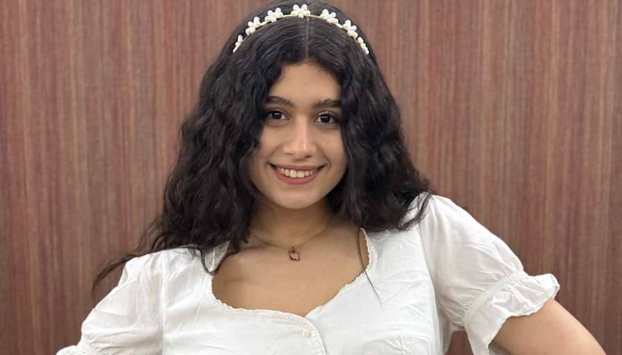Ava