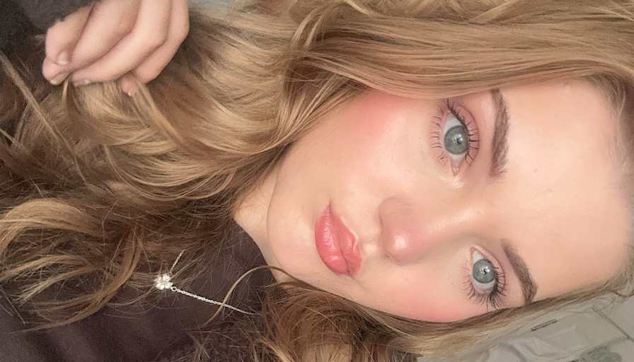 Chloe