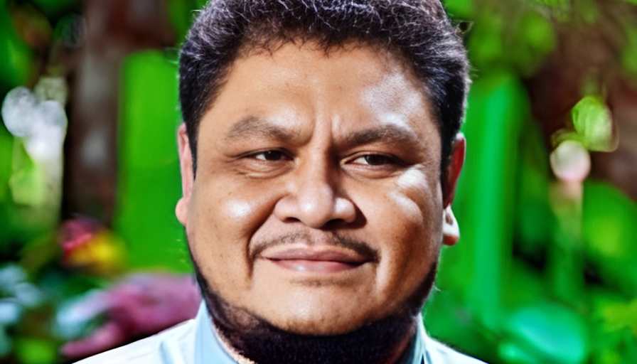 Iqbal Sandira