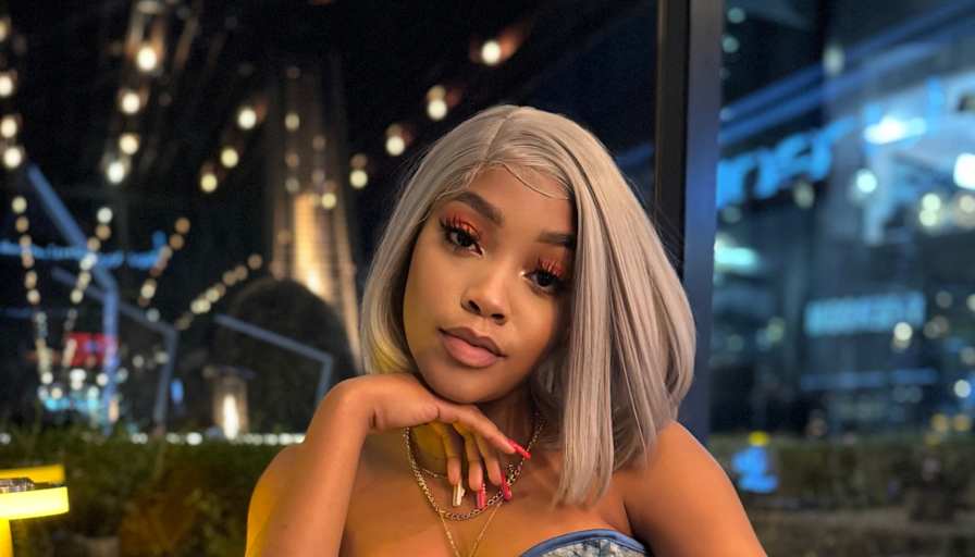 Zoe Mnqosini