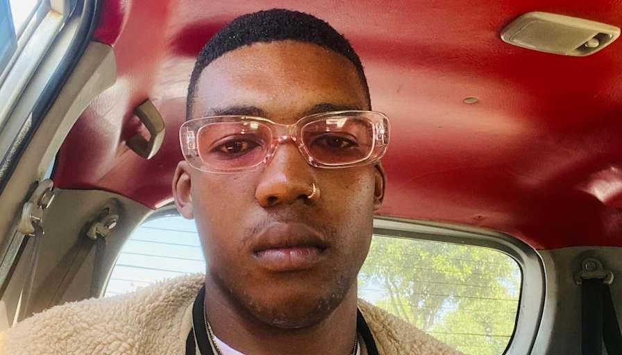 Sindile Nxazonke