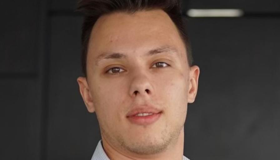 Vitaliy Tatarnykov