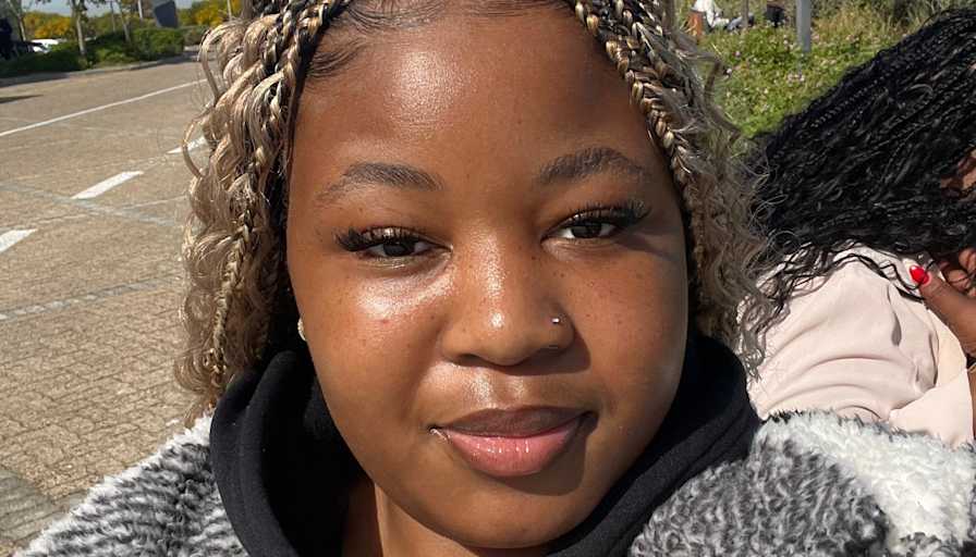 vuyi mabuza