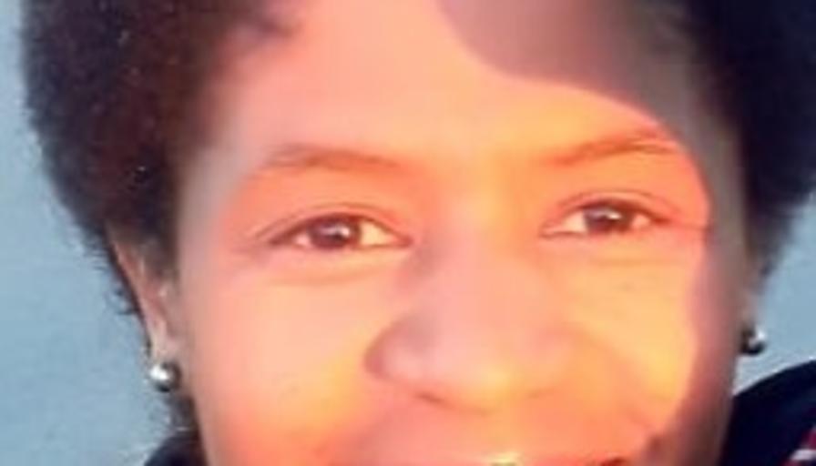 fahmida andries-sinyanya