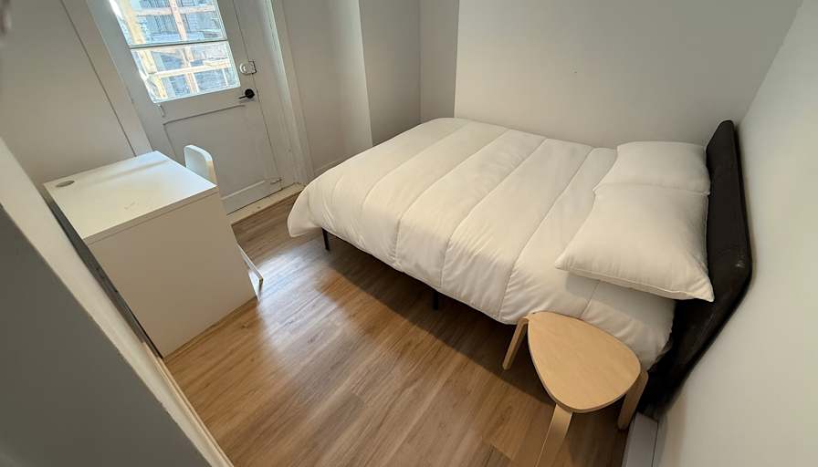 Furnished room in an apartment — photo 2