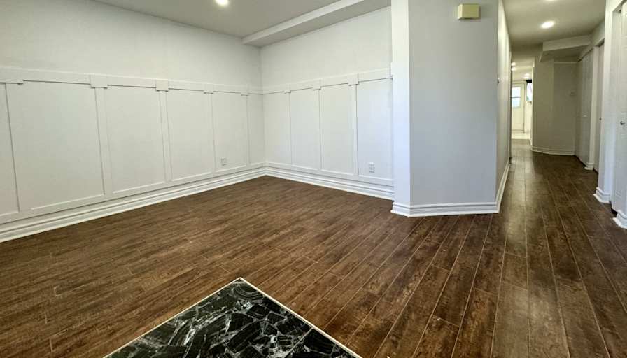 Unfurnished room in an apartment — photo 3