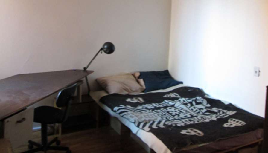 Furnished room in an apartment — photo 3
