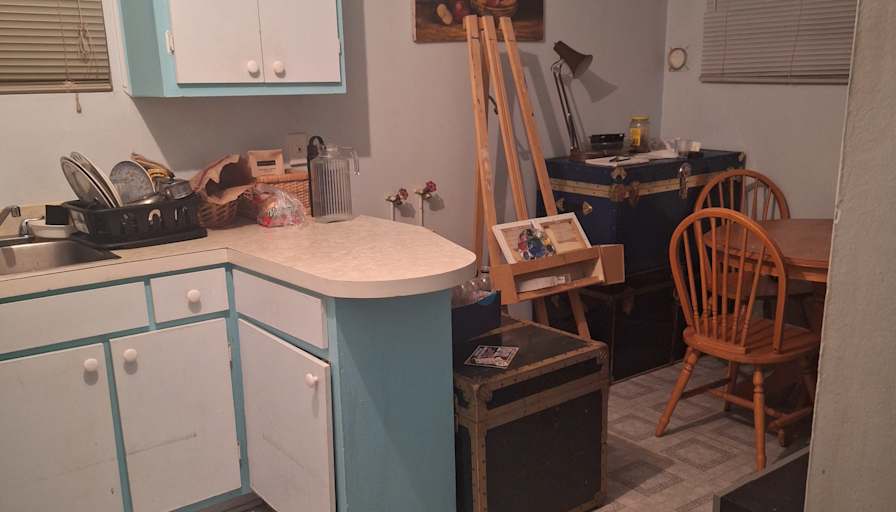 Furnished room in an apartment — photo 1