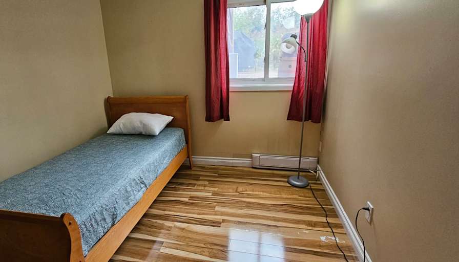 Furnished room in a house — photo 3