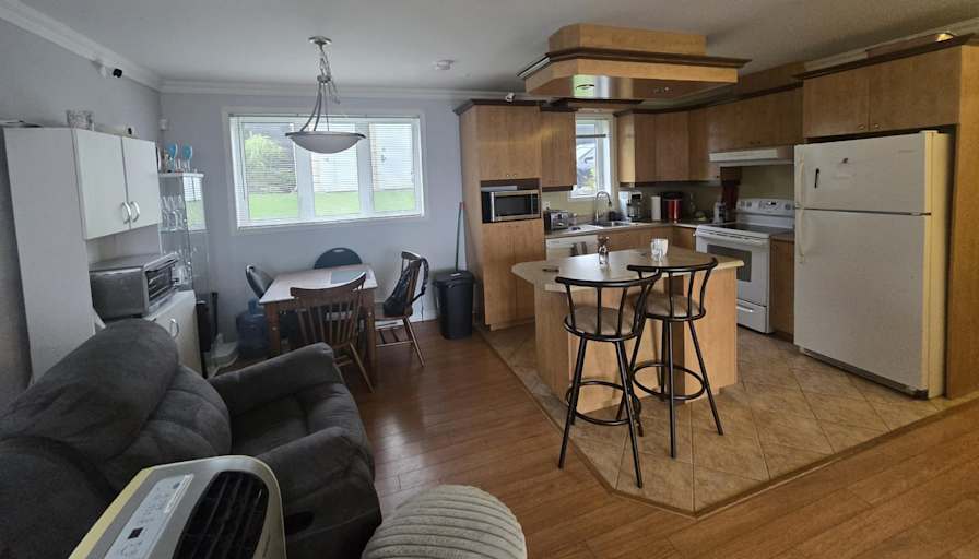 Avenue Royale — photo 3