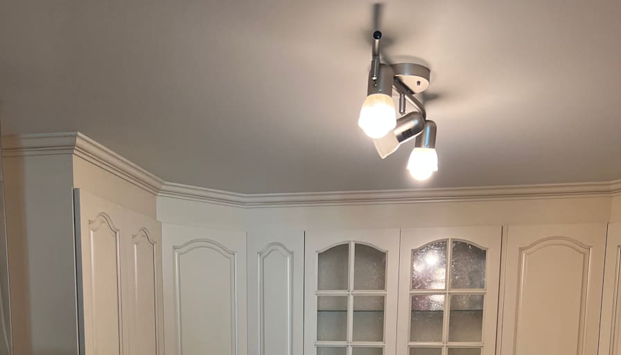 Unfurnished room with ensuite in a condo — photo 3