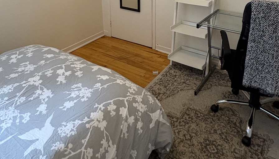 Furnished room in an apartment — photo 3