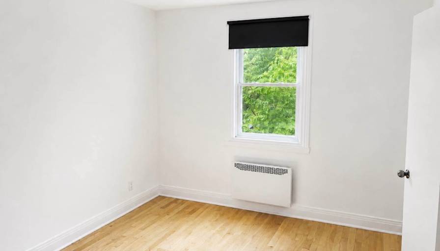 Shared unfurnished room in an apartment — photo 2