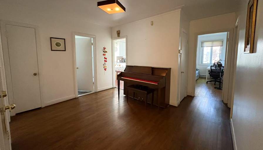 Furnished room in a house — photo 3