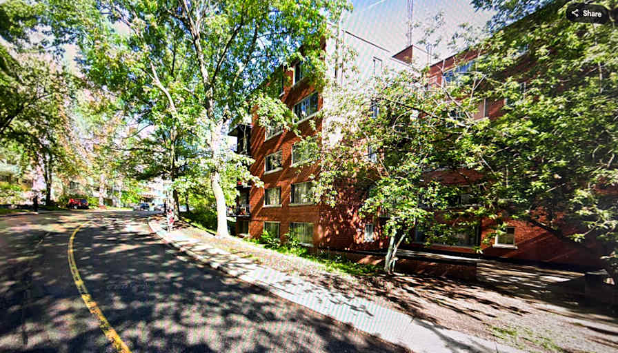 Avenue Ridgewood — photo 1