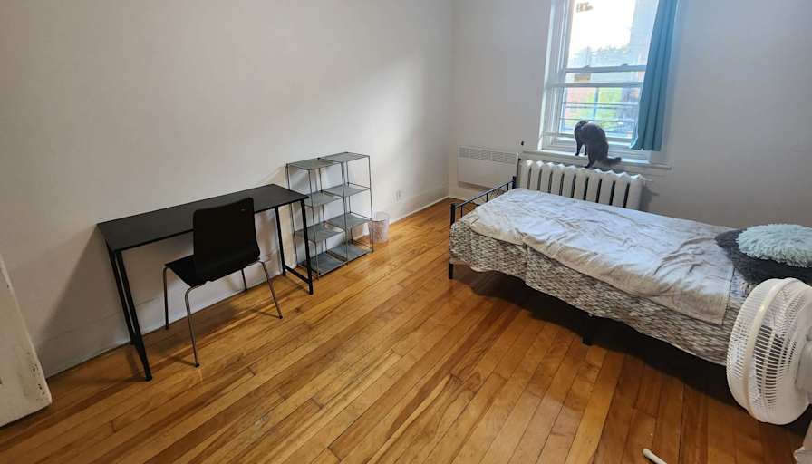Furnished room in an apartment — photo 2