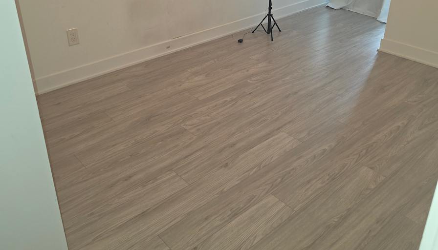 Unfurnished room in an apartment — photo 3
