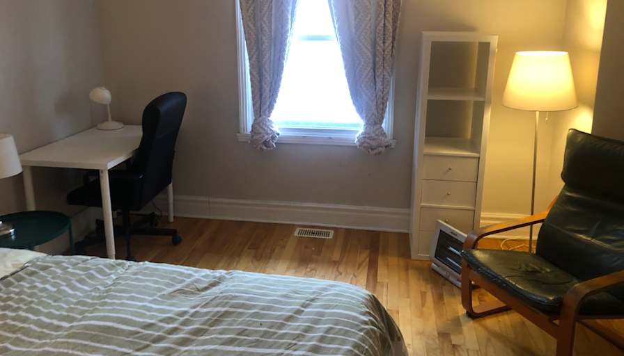 Furnished room in an apartment — photo 2
