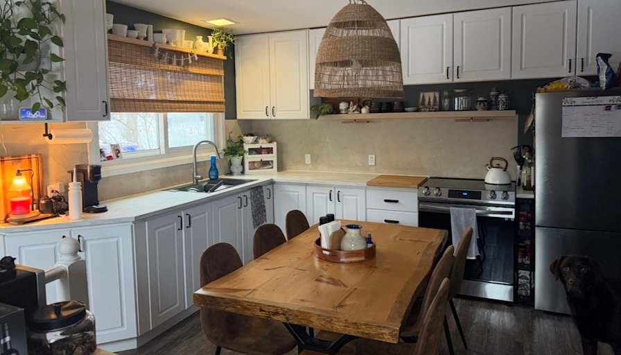 Furnished room in a house — photo 1
