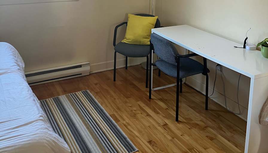 Furnished room in an apartment — photo 2