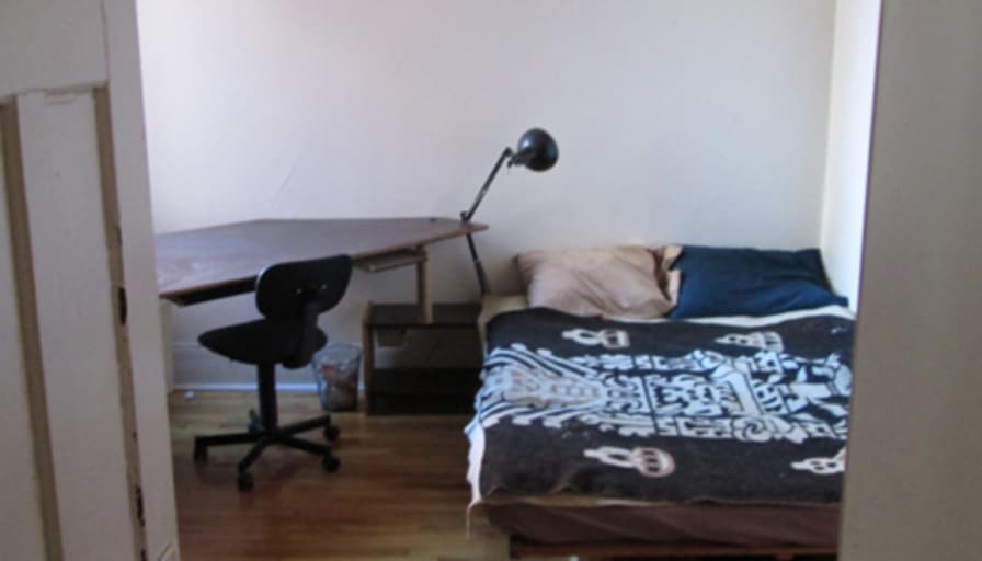 Furnished room in an apartment — photo 2
