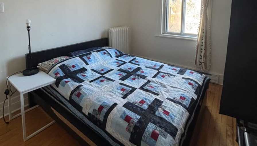 Furnished room in an apartment — photo 1