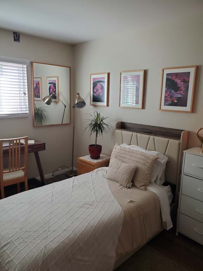 Lindsay Pomeroy's room