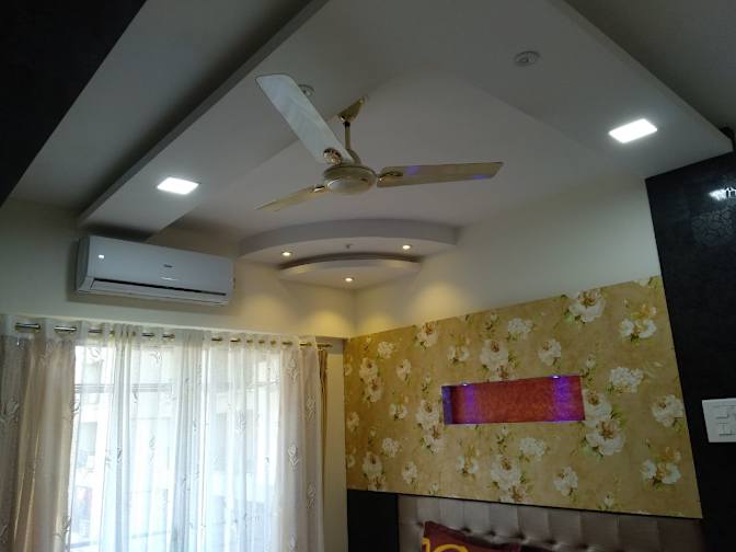 Meera Liz's room