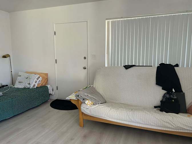 Raul's room