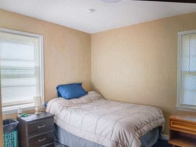 Vadym Ukharkin's room