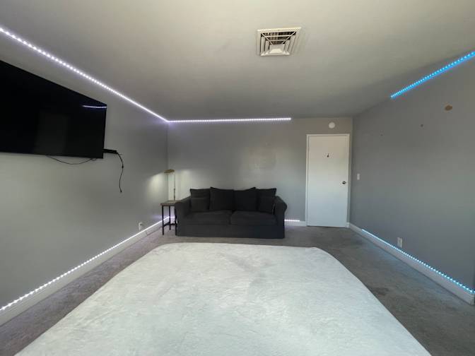 Chenoa's room