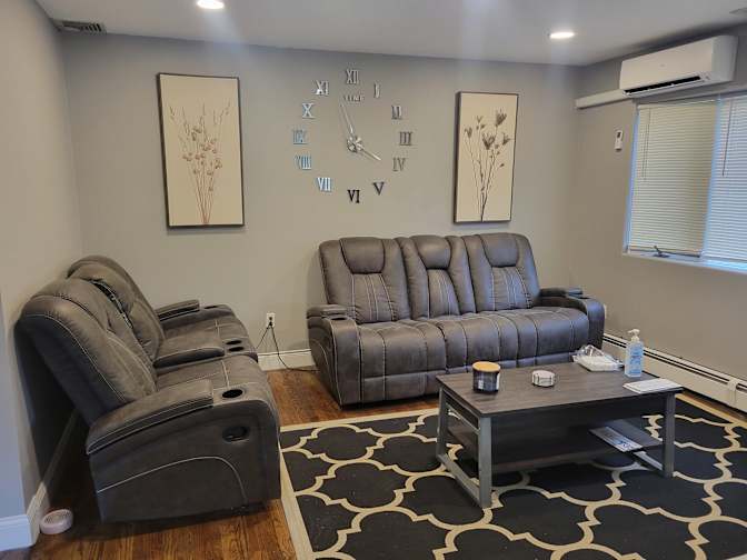 Malik's room