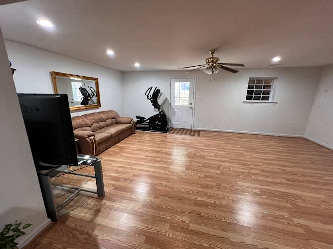 Shah's room