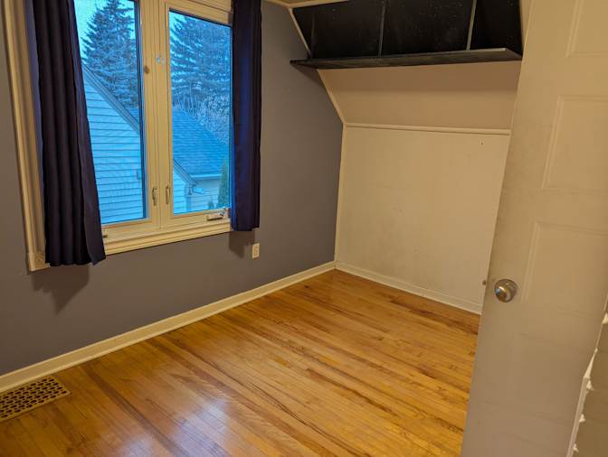 72 Avenue NW - Photo 4