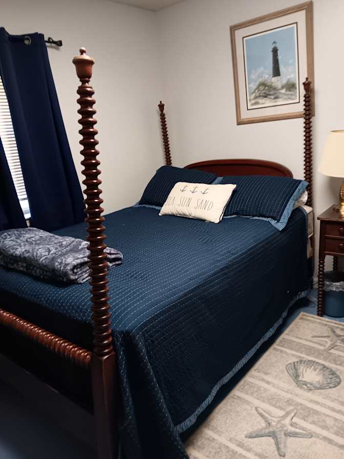 Alice's room