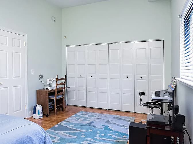 Steven's room