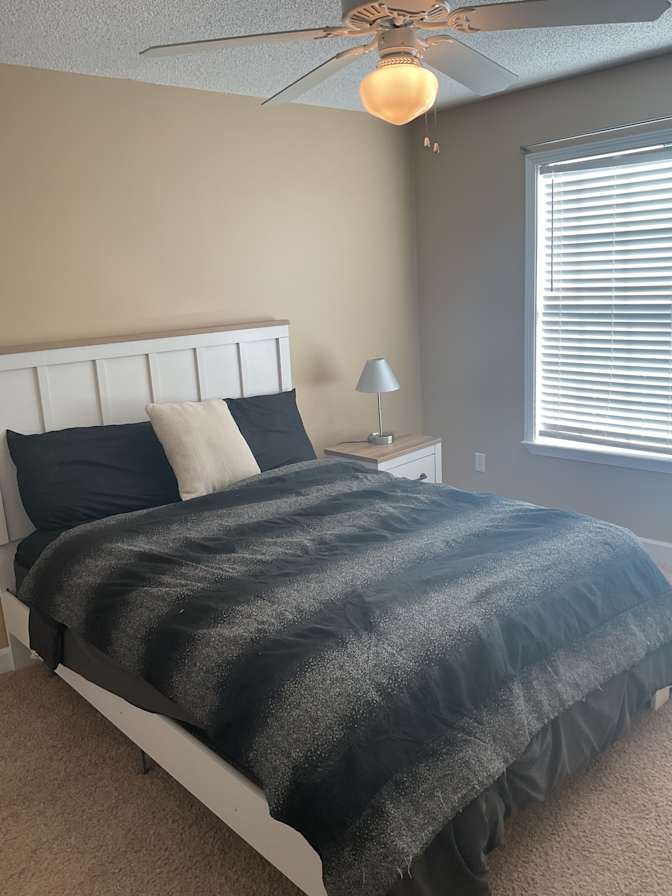 Iyanna's room