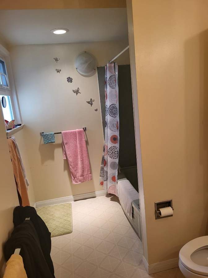 Andrea's room