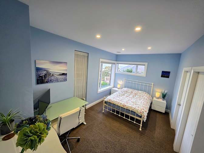 Joe Fowler's room