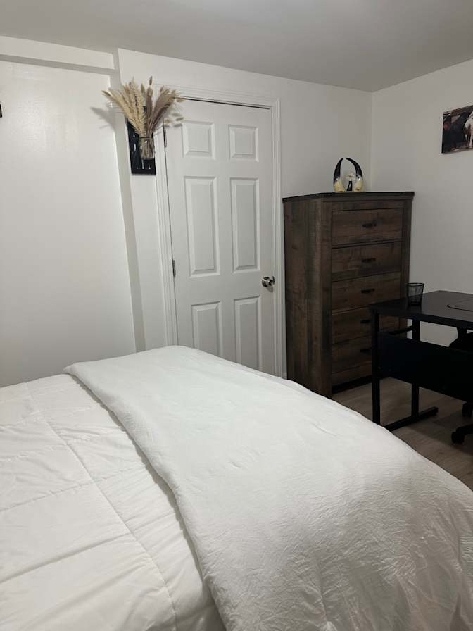 Tatia Lopez's room