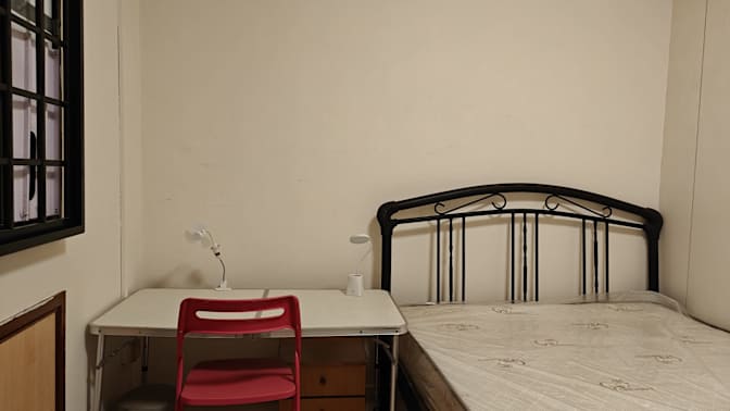powernow's room