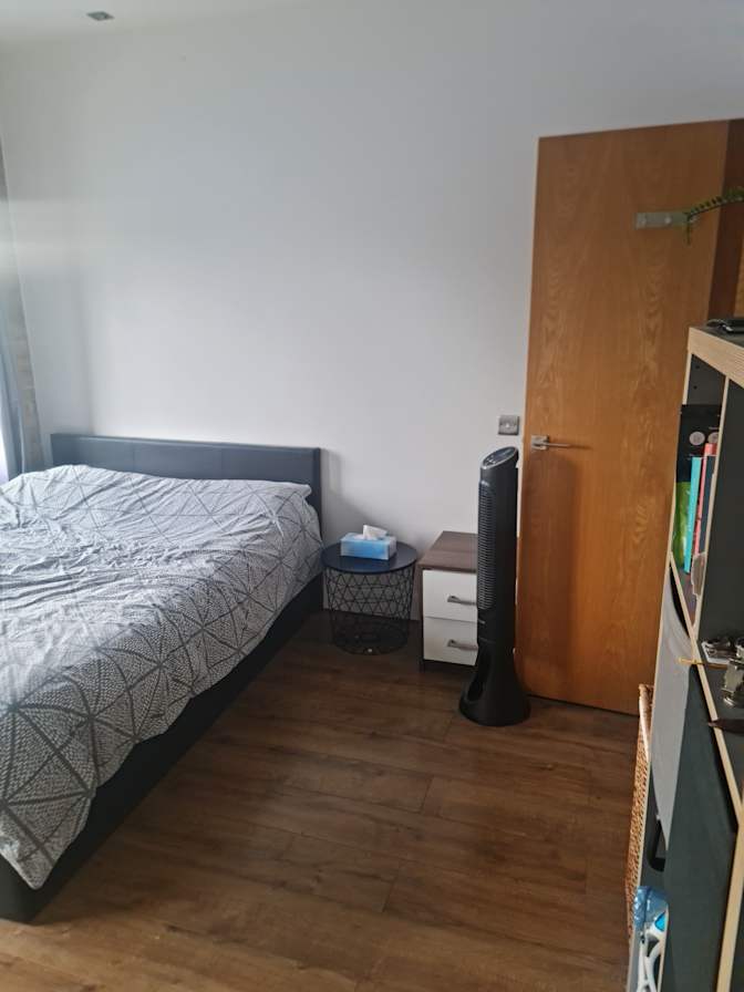 jose's room