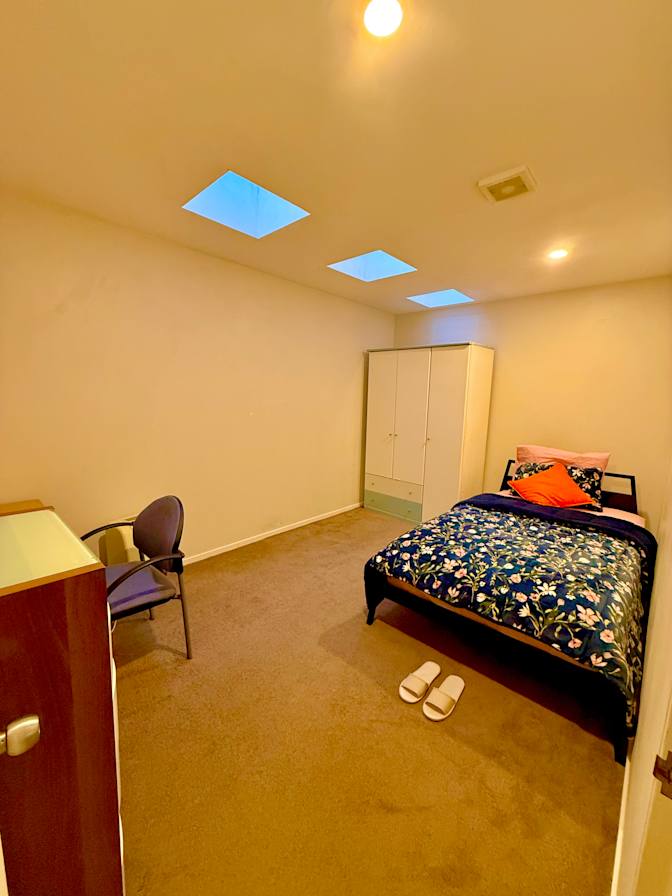 Daran's room