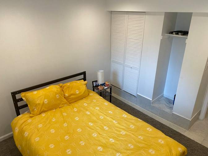 Jing's room