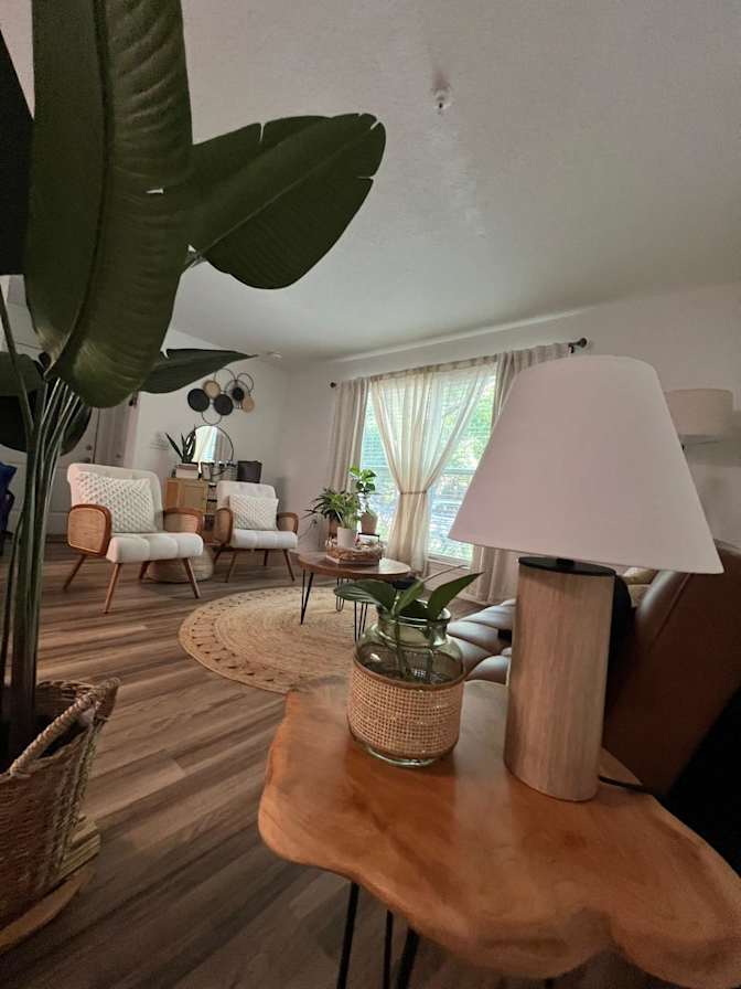Larry's room