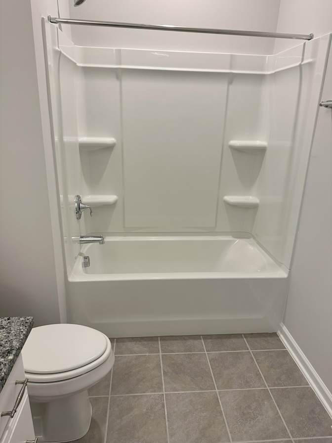 Alcove Rooms's room
