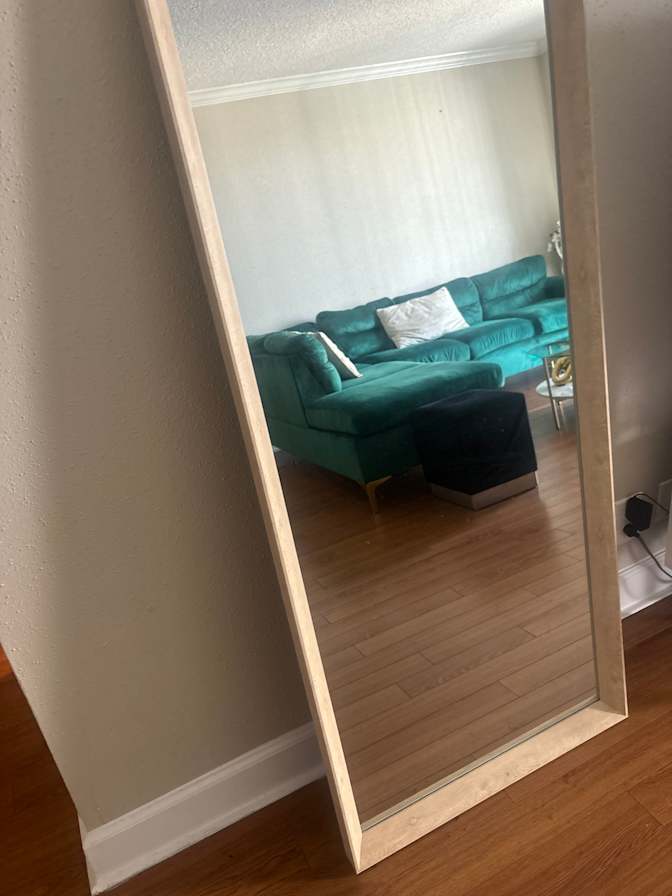 Vernise's room