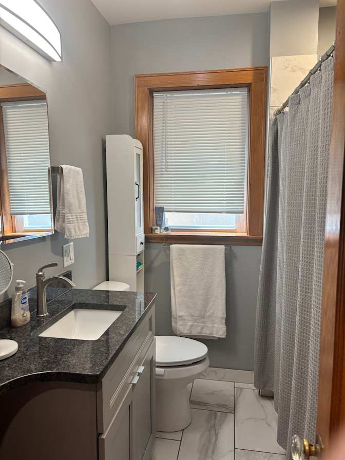 Evelyn's room