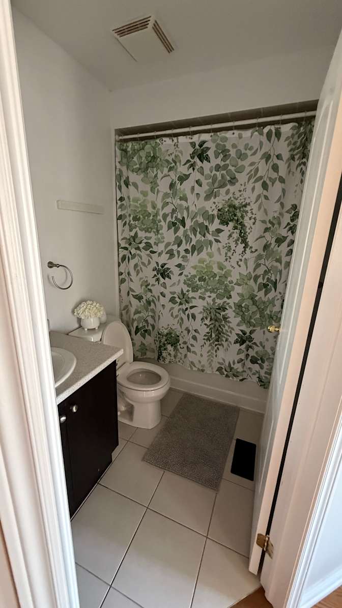 Melissa's room