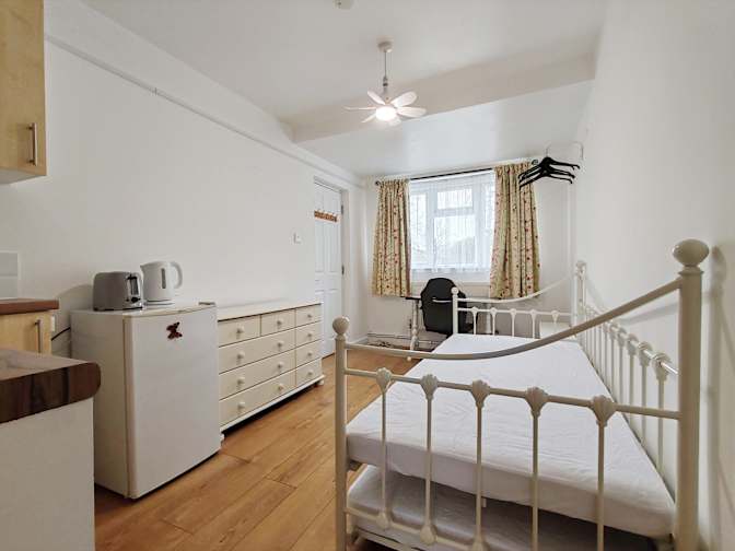 Lorna's room